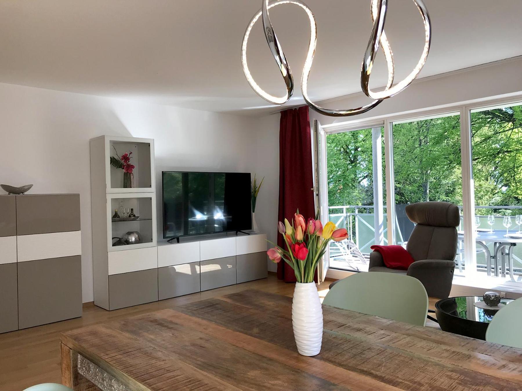 Ferienwohnung Seeglueck- Hochwertige Wohnung Im Villenviertel Mit Suedbalkon New Translation Exteriér fotografie